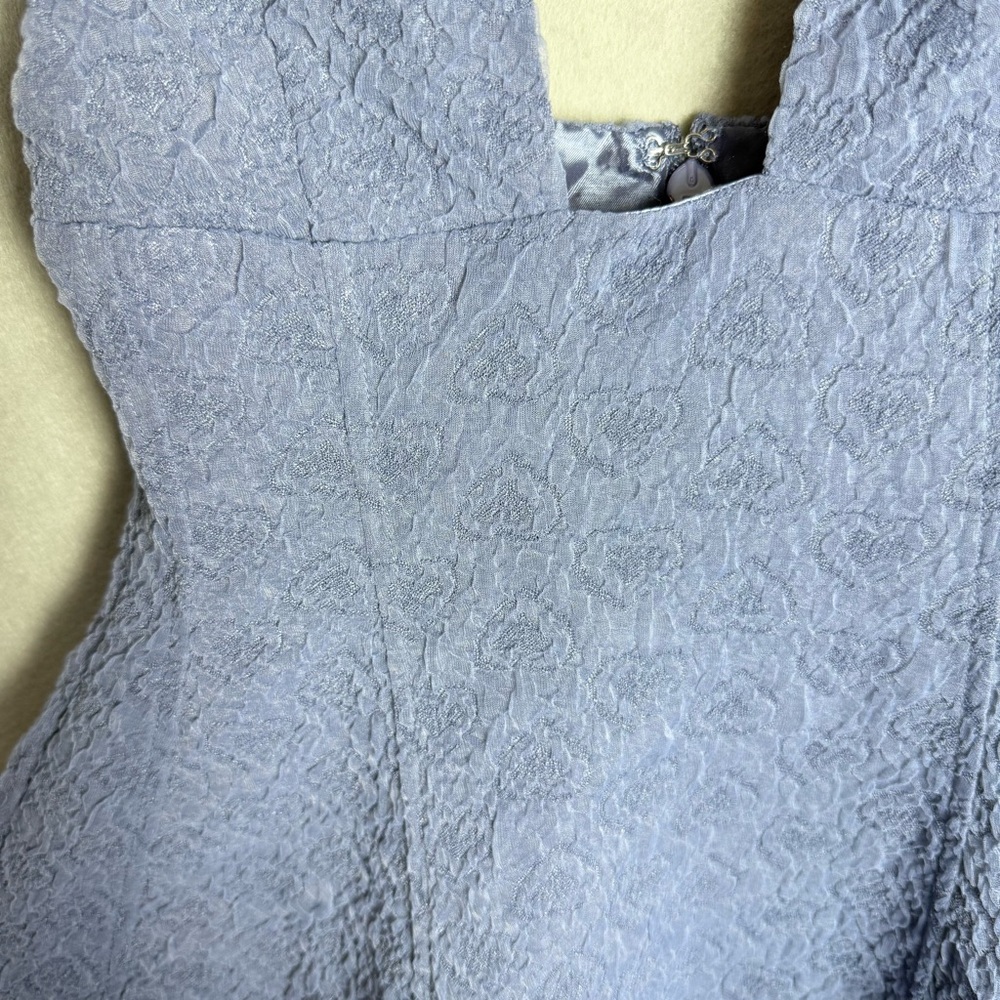 Weworewhat Womens Textured Deep V-Neck Fit and Flare Mini Sundress Blue size 0 - Picture 3 of 10